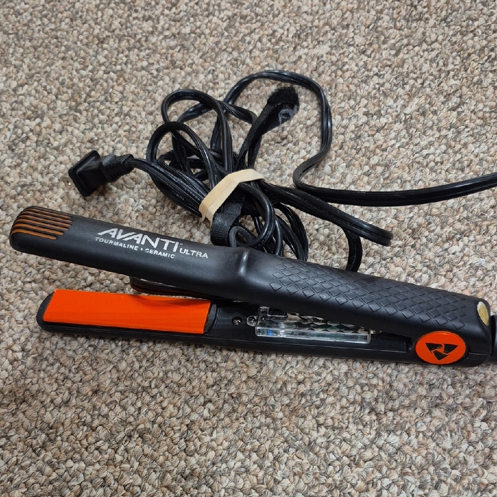 Avanti Ultra Tourmaline Ceramic Hair Straightener